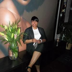 Meet your Posher, Ersela